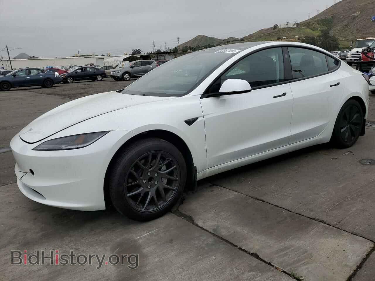 Фотография 5YJ3E1EAXRF856426 - TESLA MODEL 3 2024