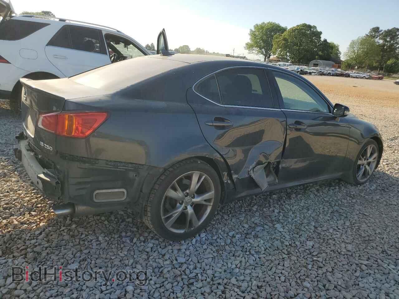 2010 LEXUS IS - VIN: JTHBF5C28A5125252 - Photo 3