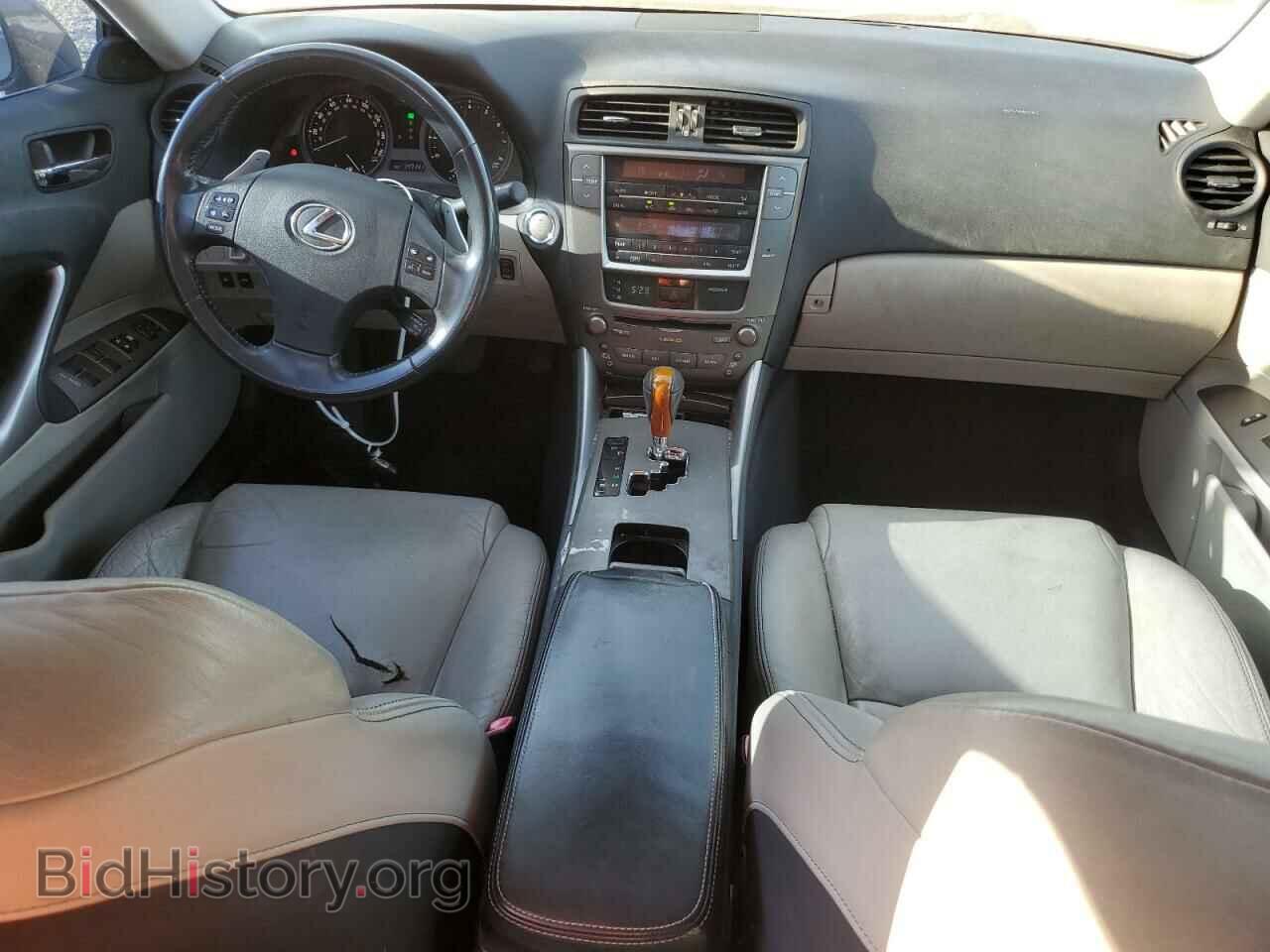 2010 LEXUS IS - VIN: JTHBF5C28A5125252 - Photo 8