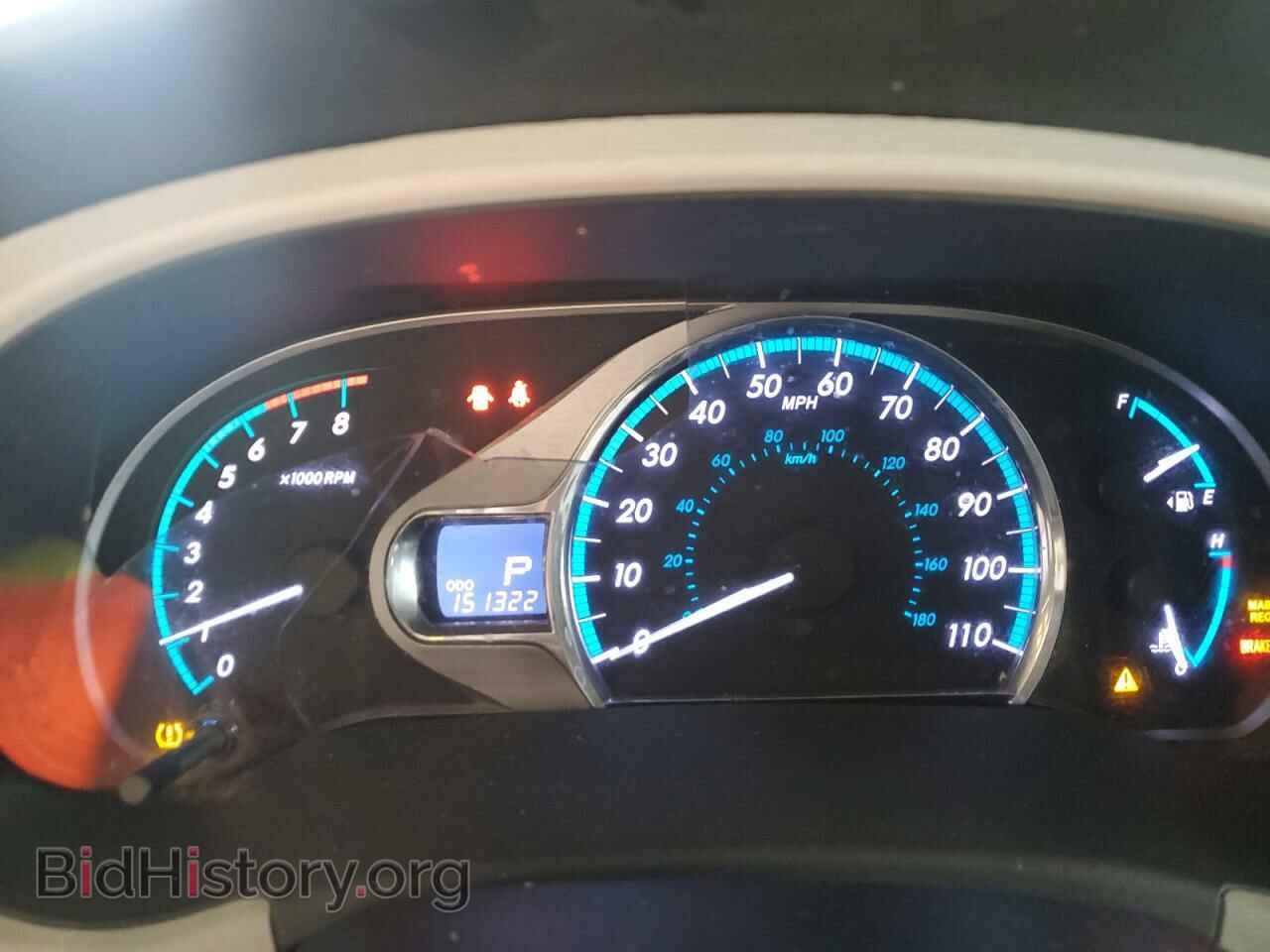 2011 TOYOTA All Models - VIN: 5TDYK3DC0BS026844 - Photo 9