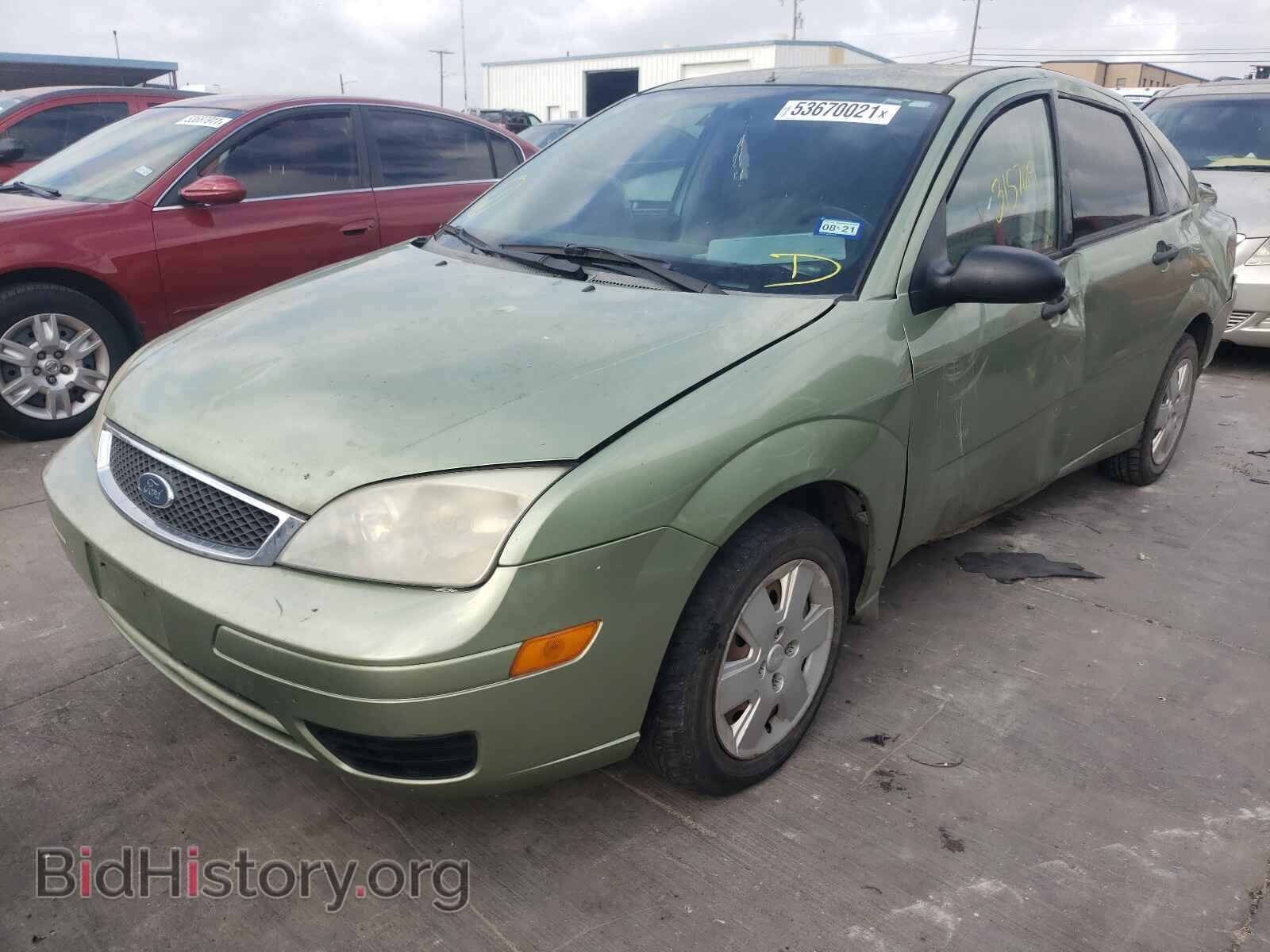 2007 FORD FOCUS - VIN: 1FAFP34NX7W110550 - Фото 2