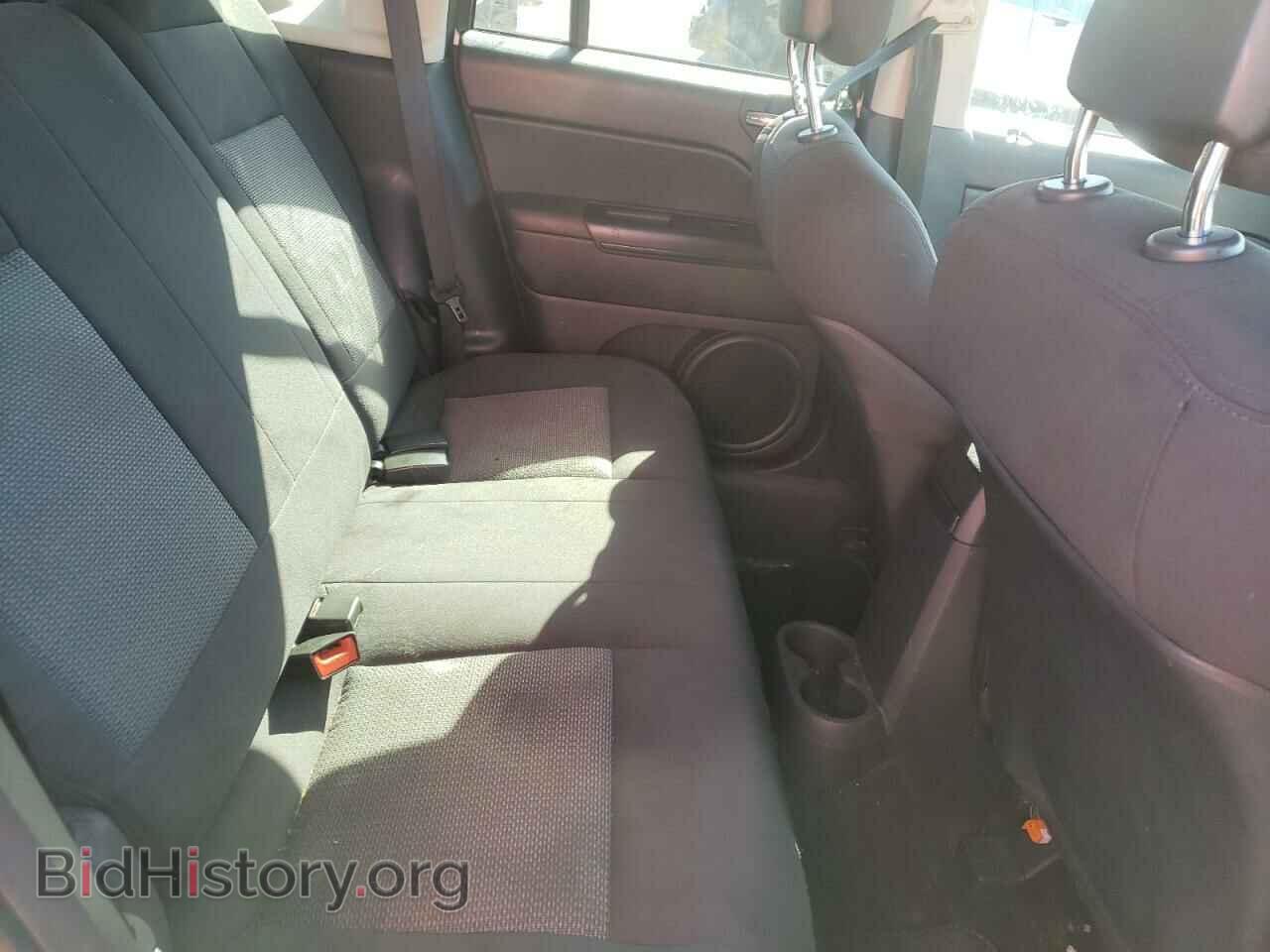 2010 JEEP COMPASS - VIN: 1J4NT1FB9AD643446 - Photo 6