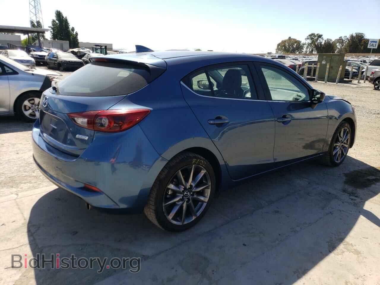 2018 MAZDA 3 - VIN: 3MZBN1M31JM169475 - Фото 3