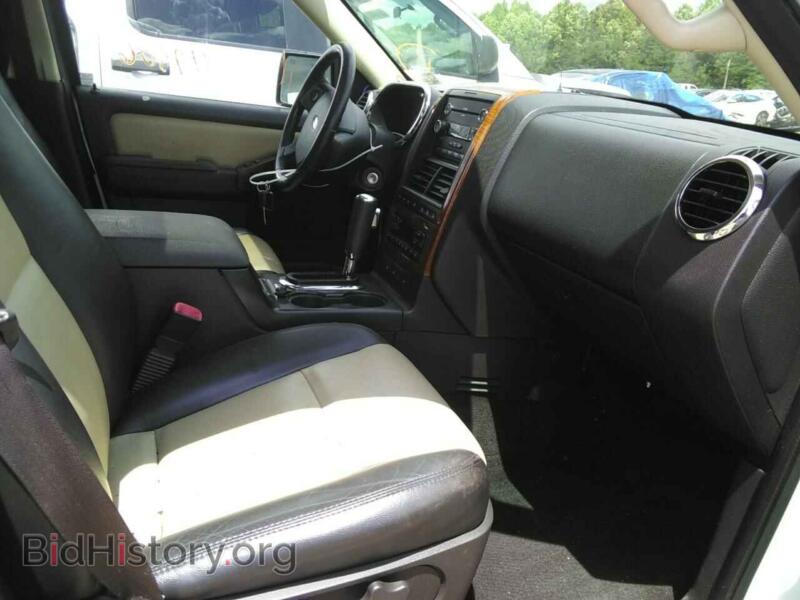 2010 Ford EXPLORER (VIN 1FMEU7EE4AUB06657) — photo 5 of 10