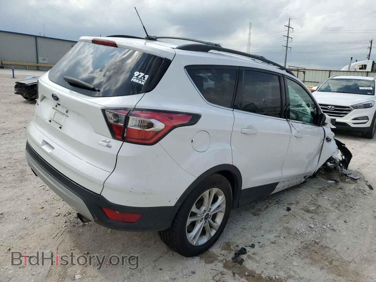 2017 FORD ESCAPE - VIN: 1FMCU9GD1HUB30528 - Photo 3