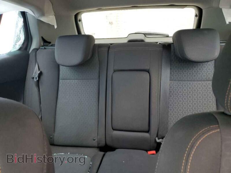 2017 Chevrolet TRAX (VIN 3GNCJNSB3HL191327) — photo 10 of 14