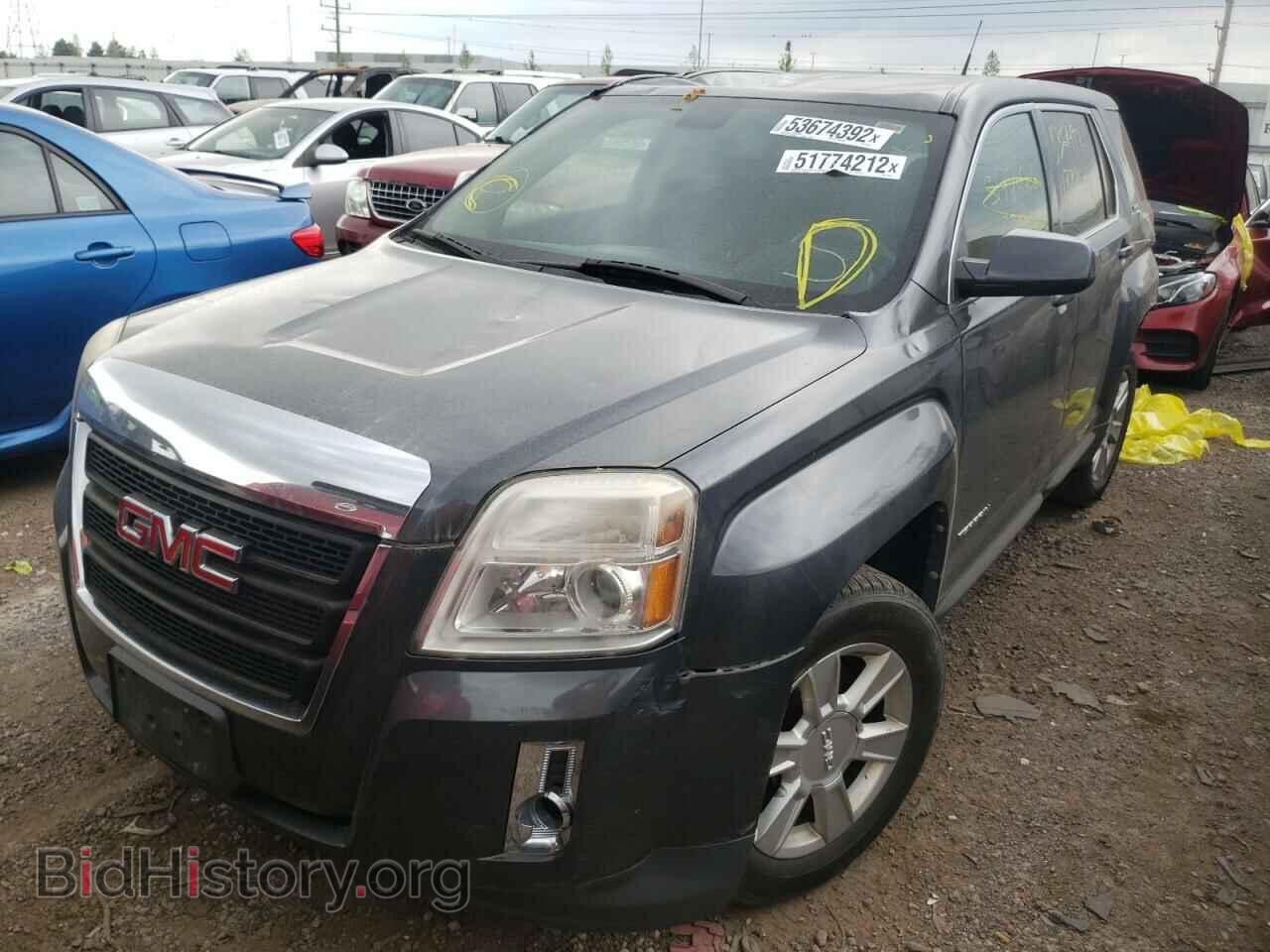 2010 GMC TERRAIN - VIN: 2CTFLCEW2A6414443 - Photo 2