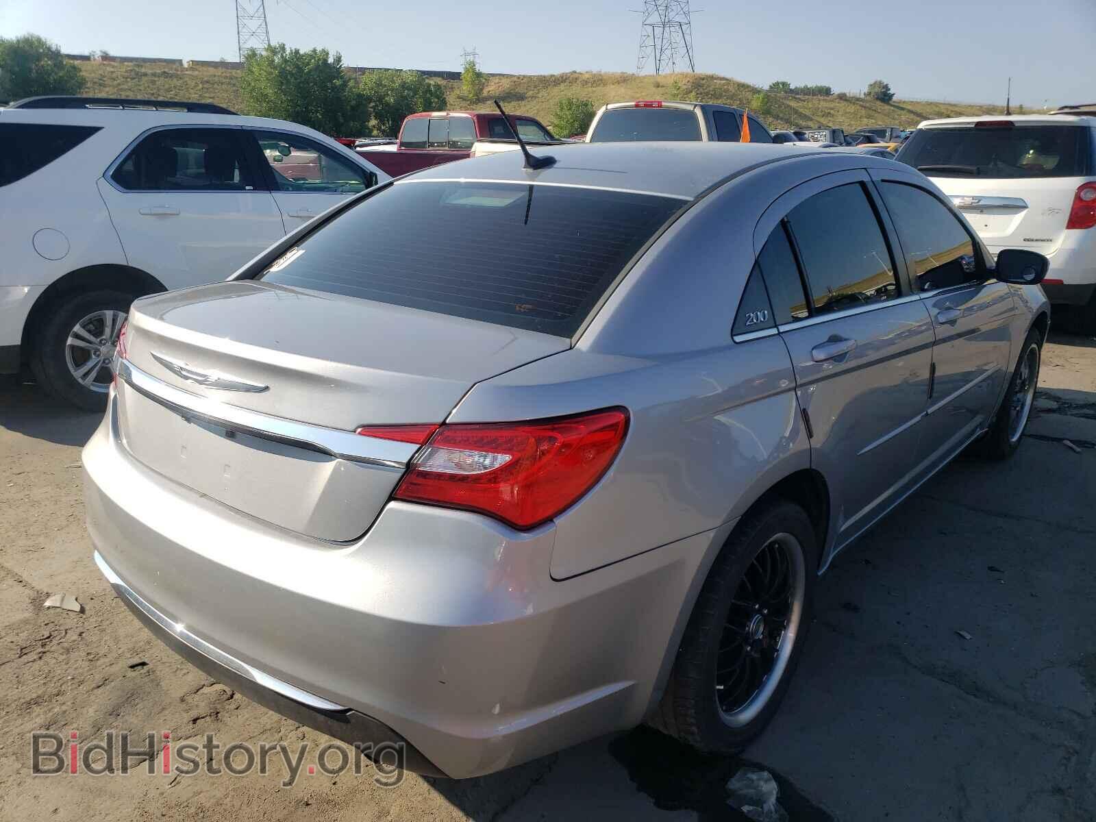 2013 CHRYSLER 200 - VIN: 1C3CCBAB3DN611458 - Фото 4