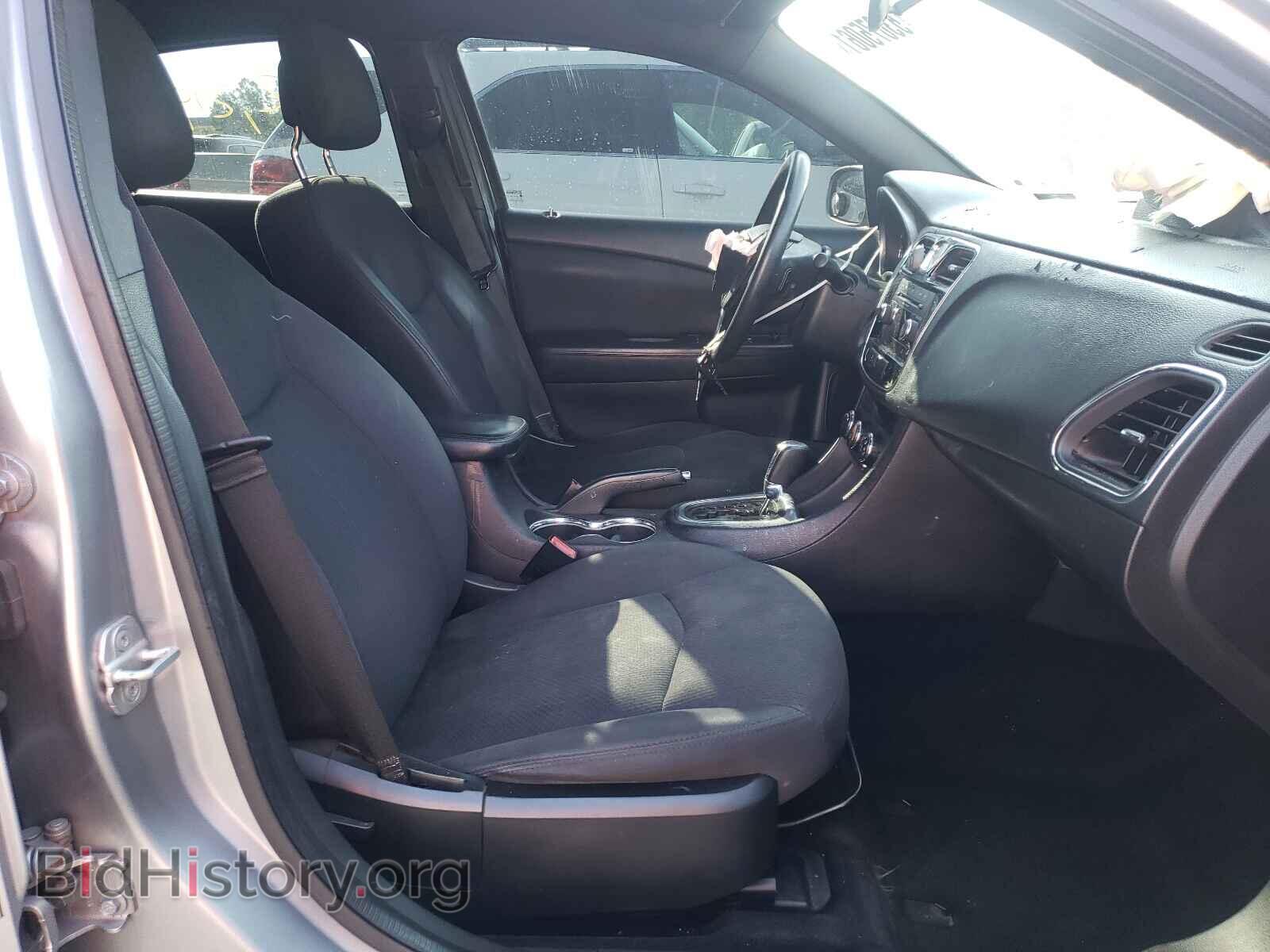 2013 CHRYSLER 200 - VIN: 1C3CCBAB3DN611458 - Фото 5
