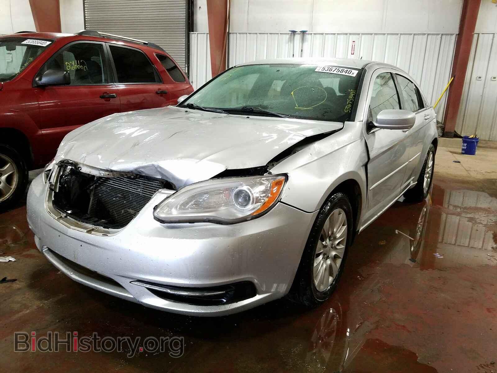 2012 CHRYSLER 200 - VIN: 1C3CCBAB3CN246598 - Фото 2
