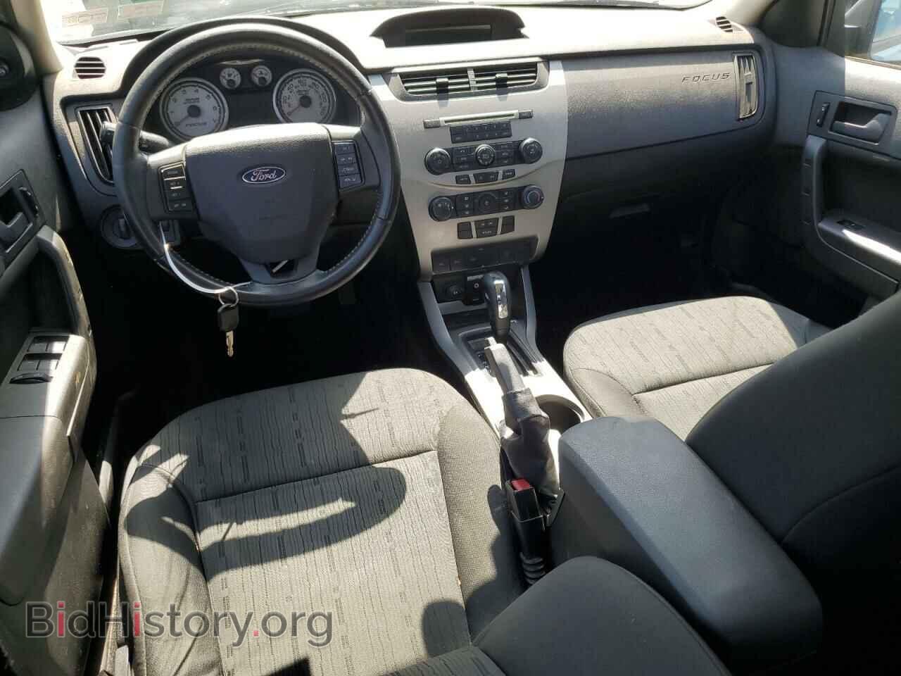 2009 FORD FOCUS - VIN: 1FAHP35NX9W105925 - Фото 8