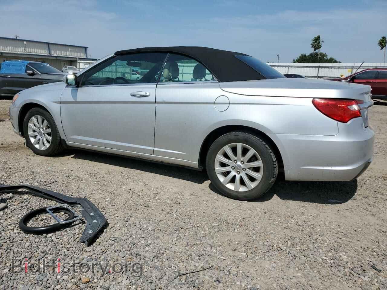 2012 CHRYSLER 200 - VIN: 1C3BCBEB8CN119030 - Фото 2