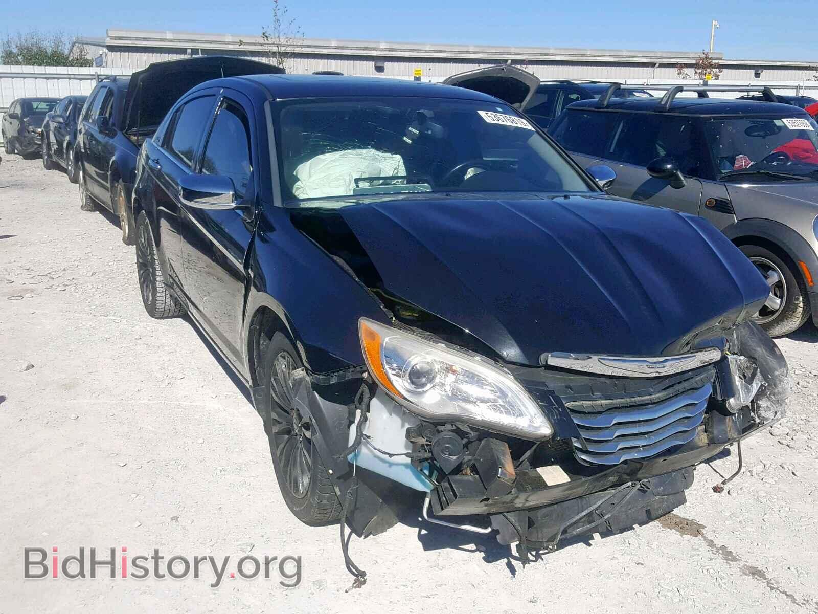 Photo 1C3BC2FG3BN504374 - CHRYSLER 200 2011