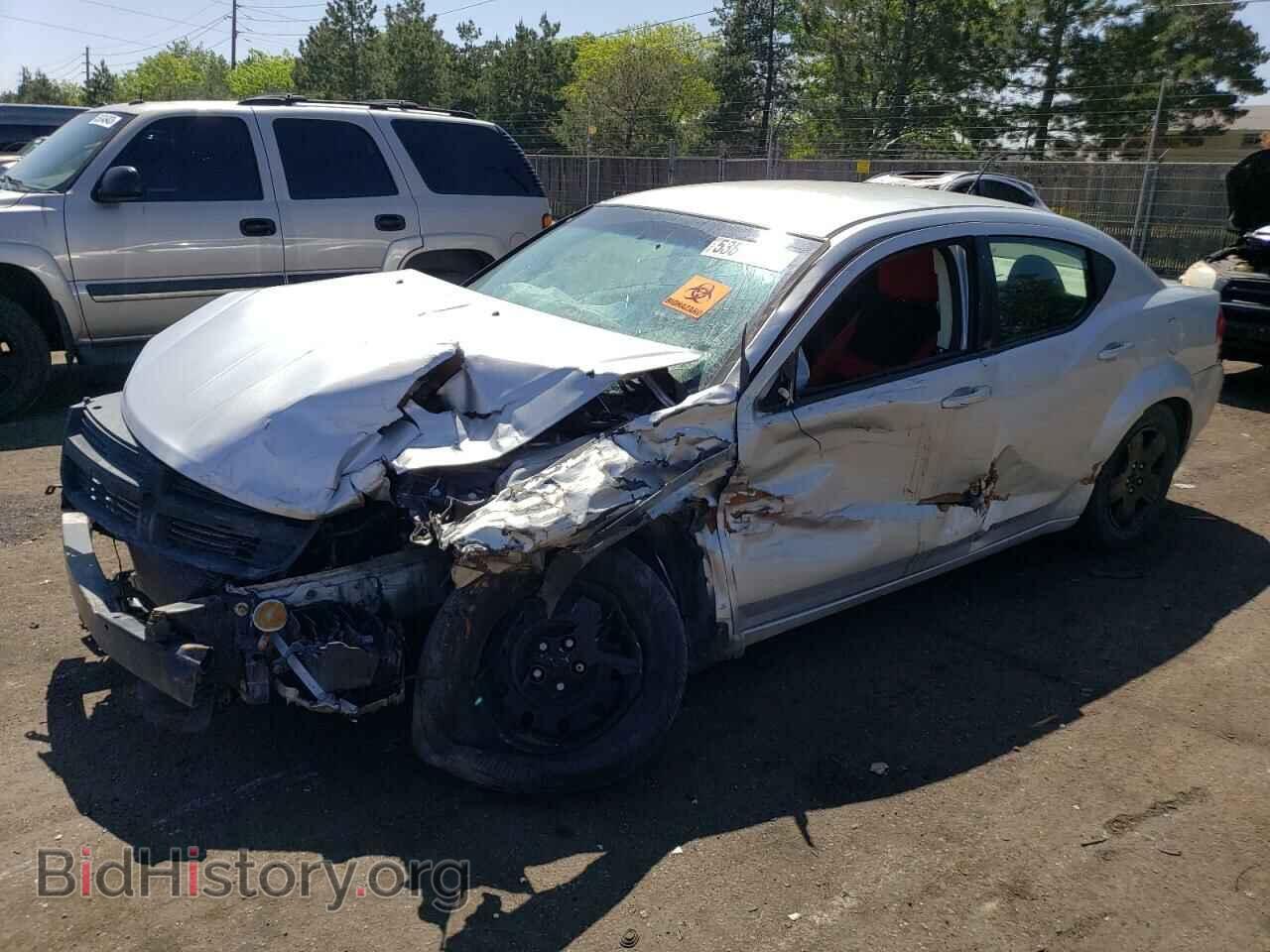 Photo 1B3CC4FB9AN107963 - DODGE AVENGER 2010
