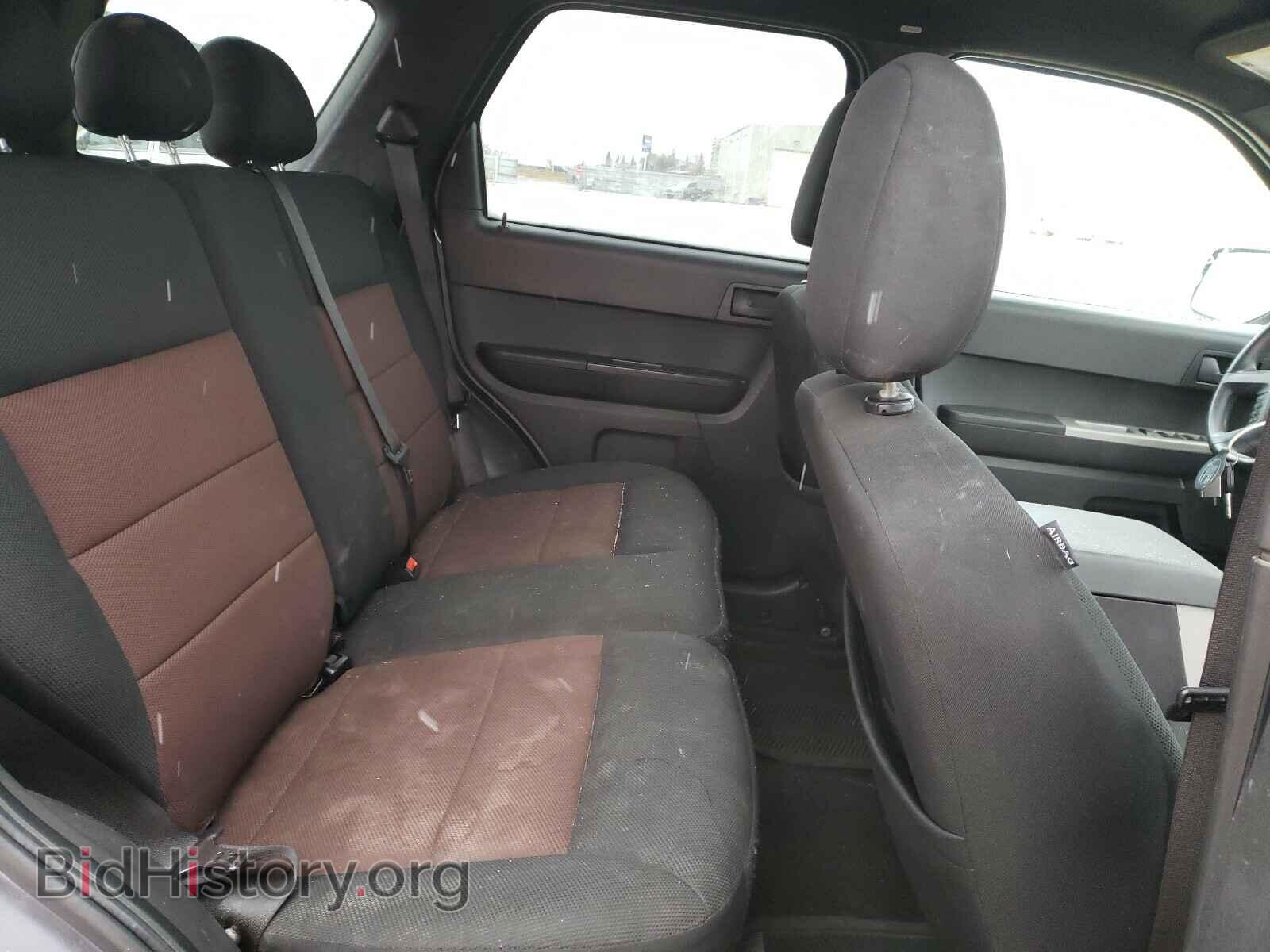 2008 FORD ESCAPE - VIN: 1FMCU93118KA35863 - Фото 6