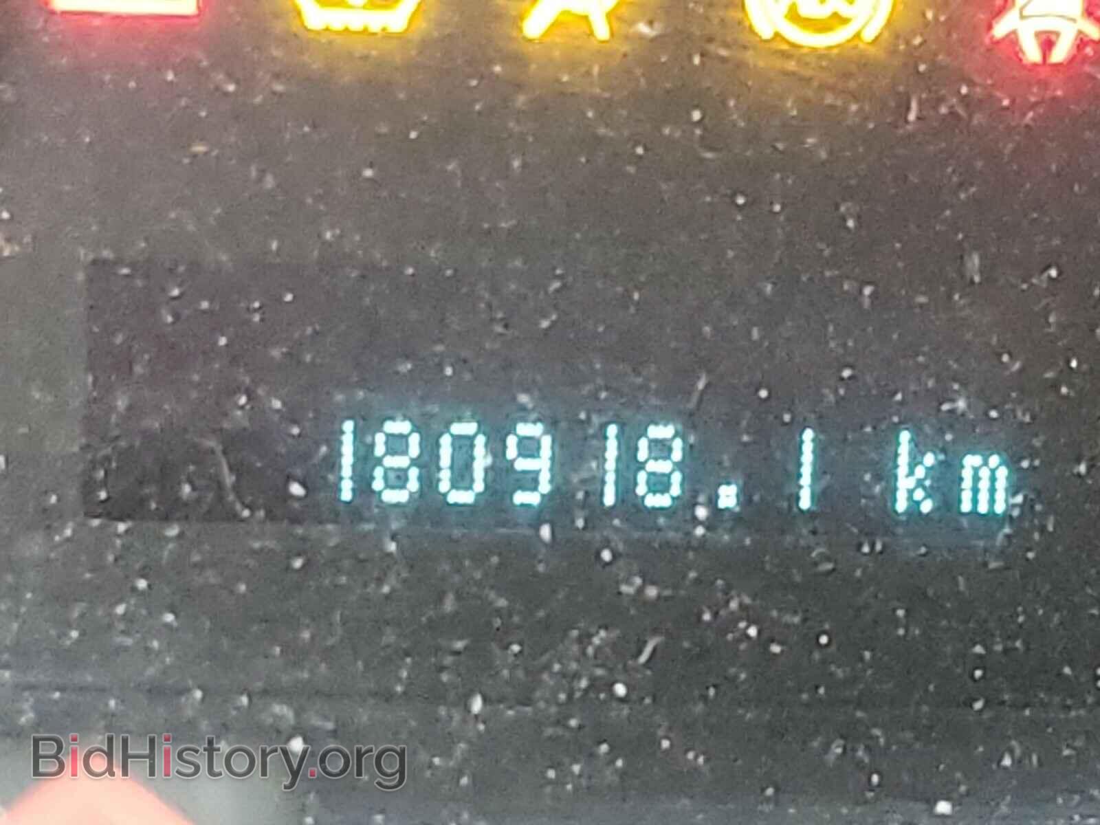 2008 FORD ESCAPE - VIN: 1FMCU93118KA35863 - Фото 8