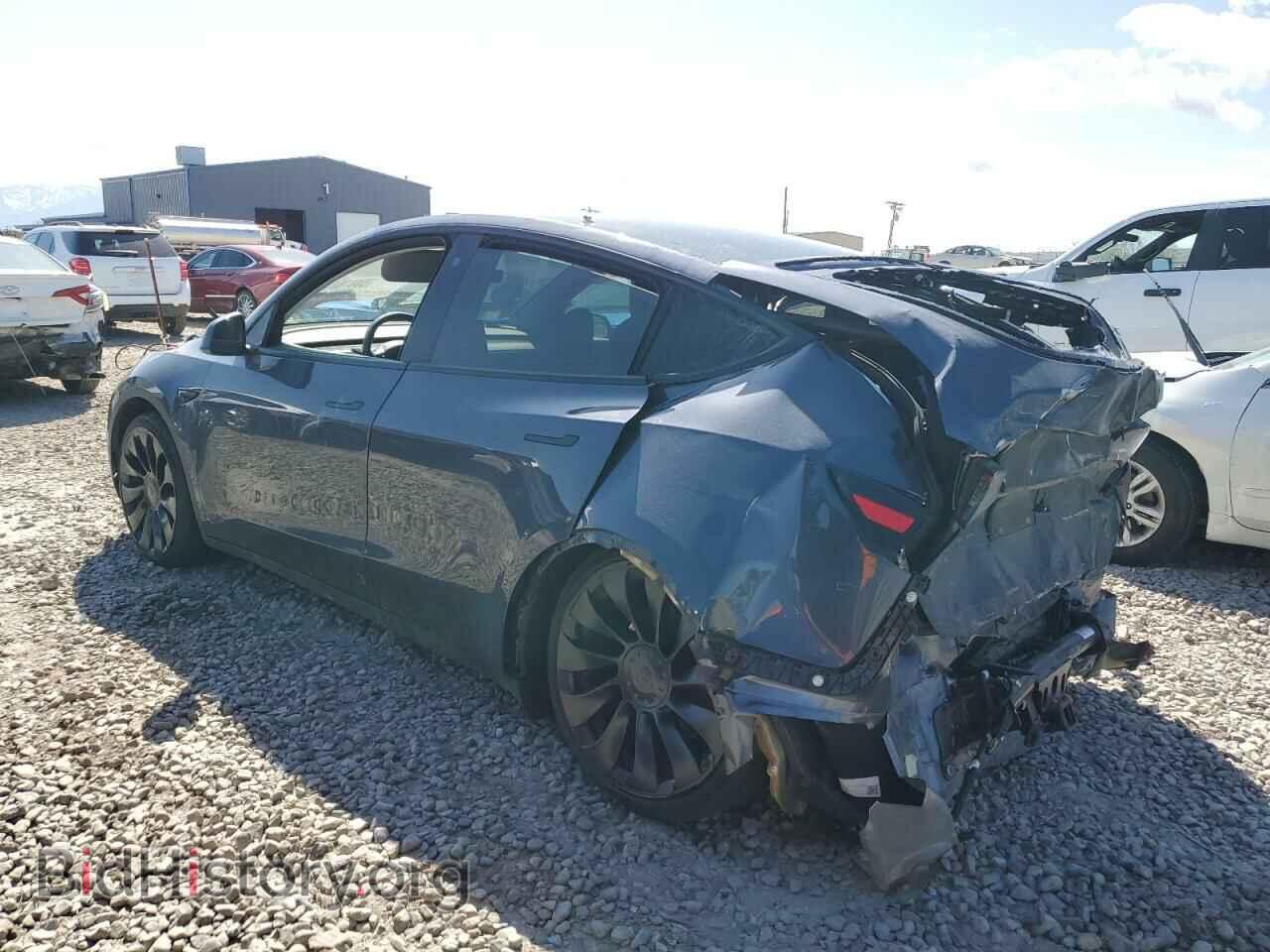 2022 TESLA MODEL Y - VIN: 7SAYGDEF1NF466938 - Фото 2