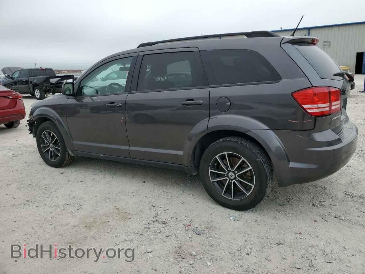 2018 DODGE JOURNEY - VIN: 3C4PDCAB2JT352652 - Фото 2