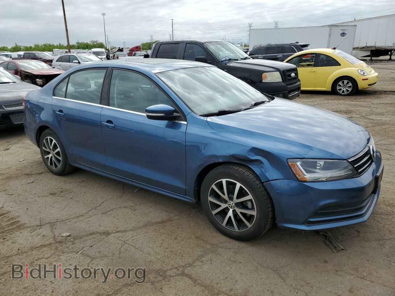 2017 VOLKSWAGEN JETTA - VIN: 3VWDB7AJ4HM238662 - Фото 4