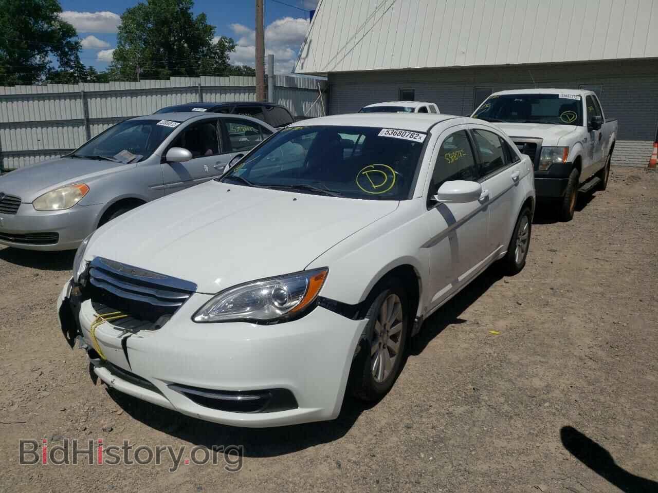 2012 CHRYSLER 200 - VIN: 1C3CCBBB6CN131167 - Фото 2