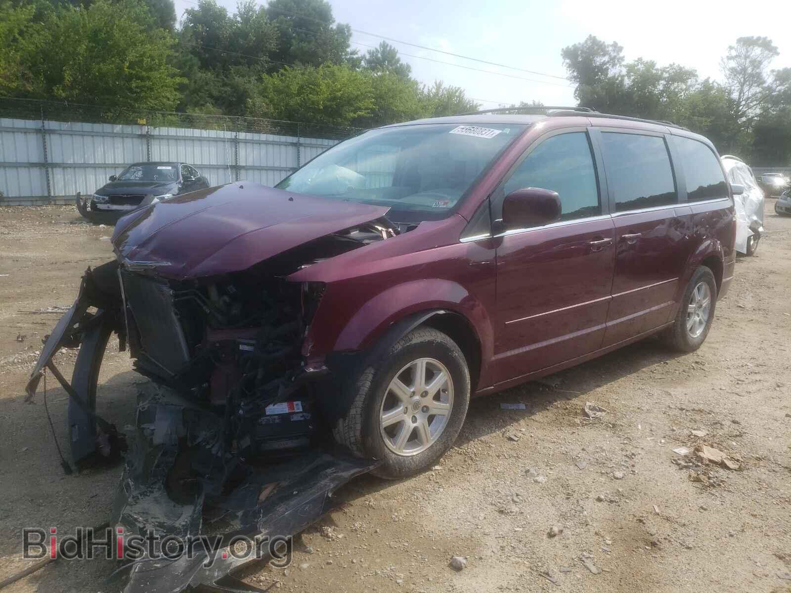 2008 CHRYSLER MINIVAN - VIN: 2A8HR54P88R691740 - Фото 2