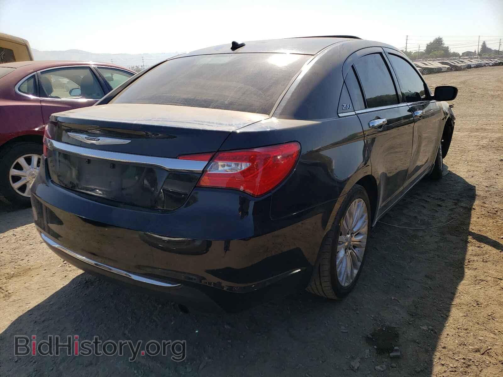 2011 CHRYSLER 200 - VIN: 1C3BC2FB0BN569333 - Фото 4