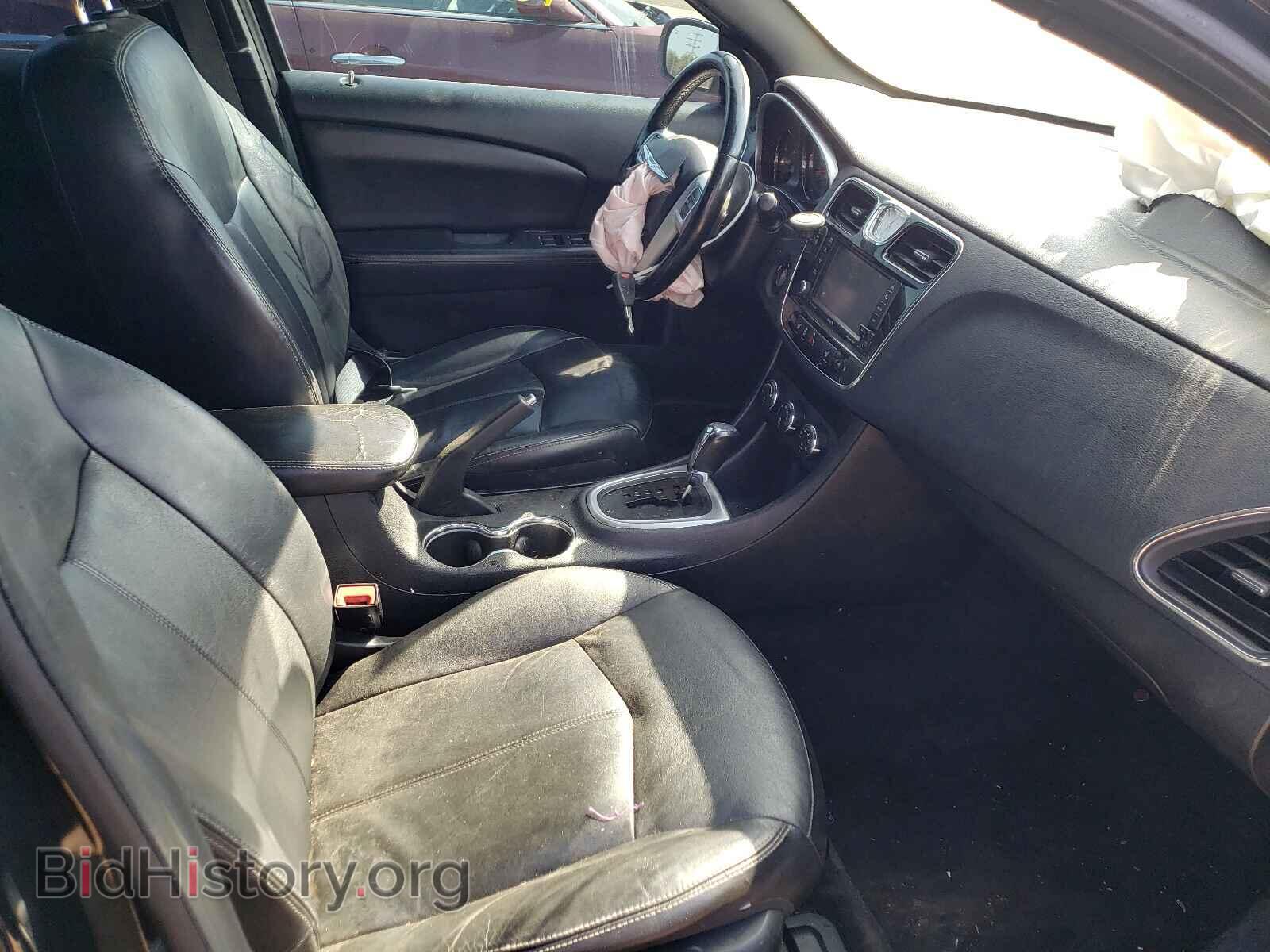 2011 CHRYSLER 200 - VIN: 1C3BC2FB0BN569333 - Фото 5