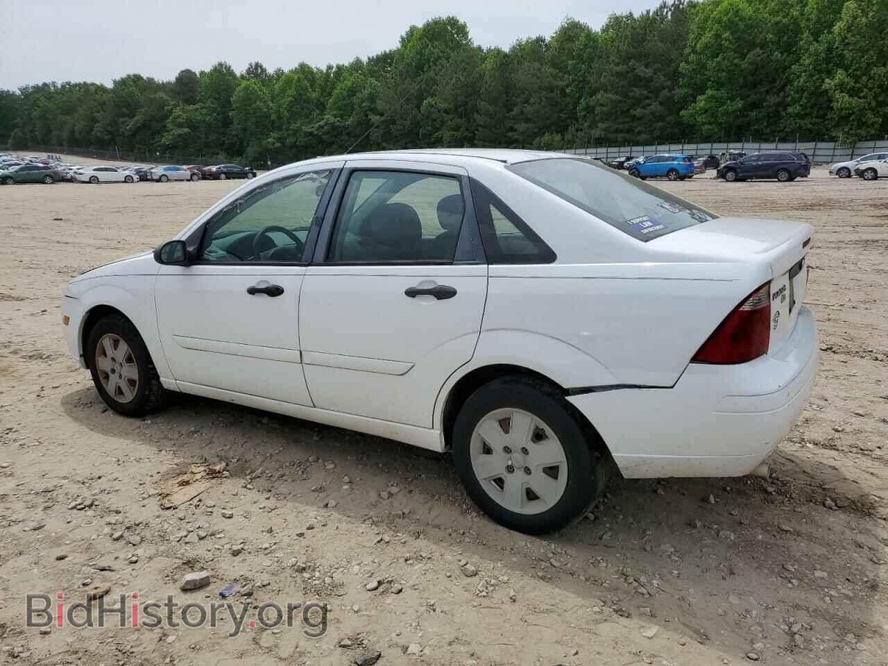 2007 FORD FOCUS - VIN: 1FAFP34N97W182971 - Фото 2