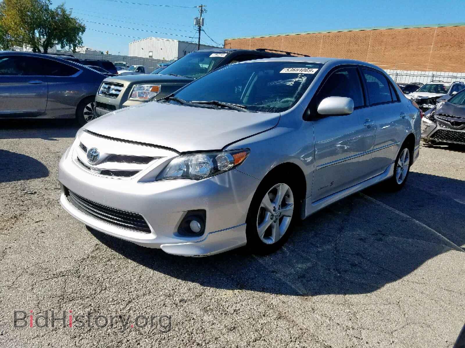 2011 TOYOTA COROLLA BA - VIN: 2T1BU4EE2BC713628 - Фото 2