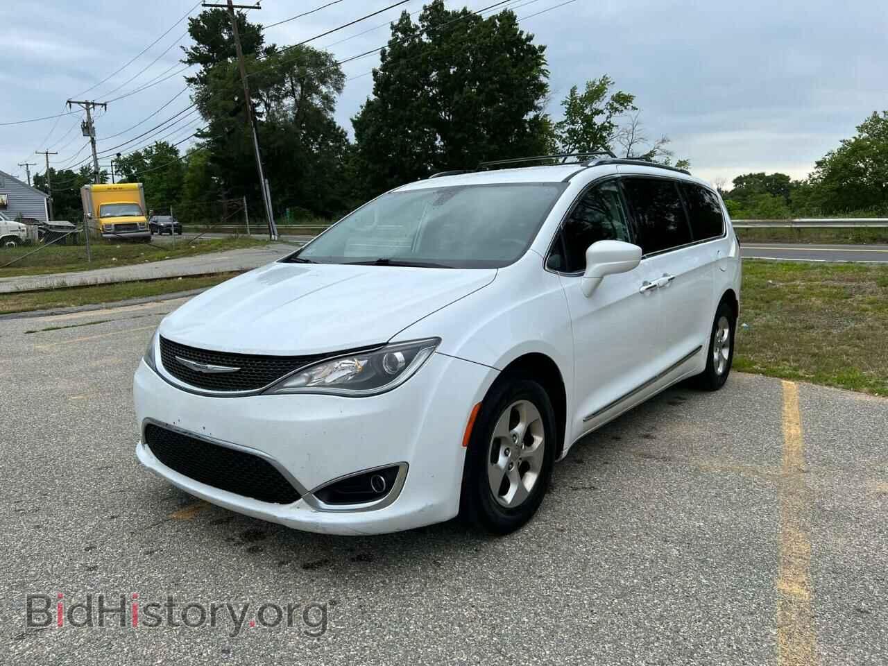 2017 CHRYSLER PACIFICA - VIN: 2C4RC1EG8HHR63342 - Photo 2