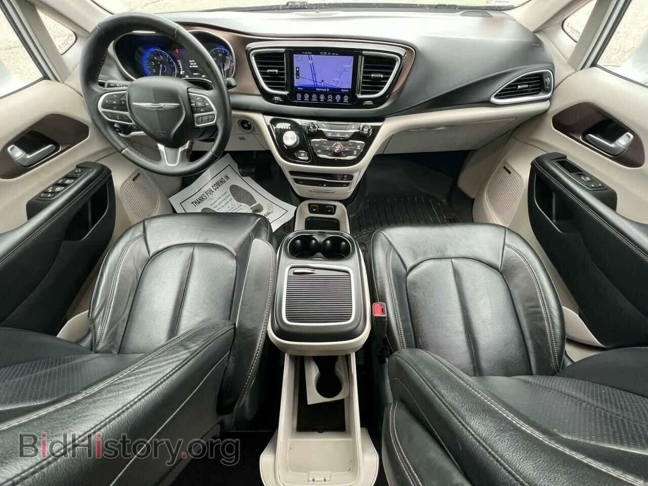 2017 CHRYSLER PACIFICA - VIN: 2C4RC1EG8HHR63342 - Photo 9