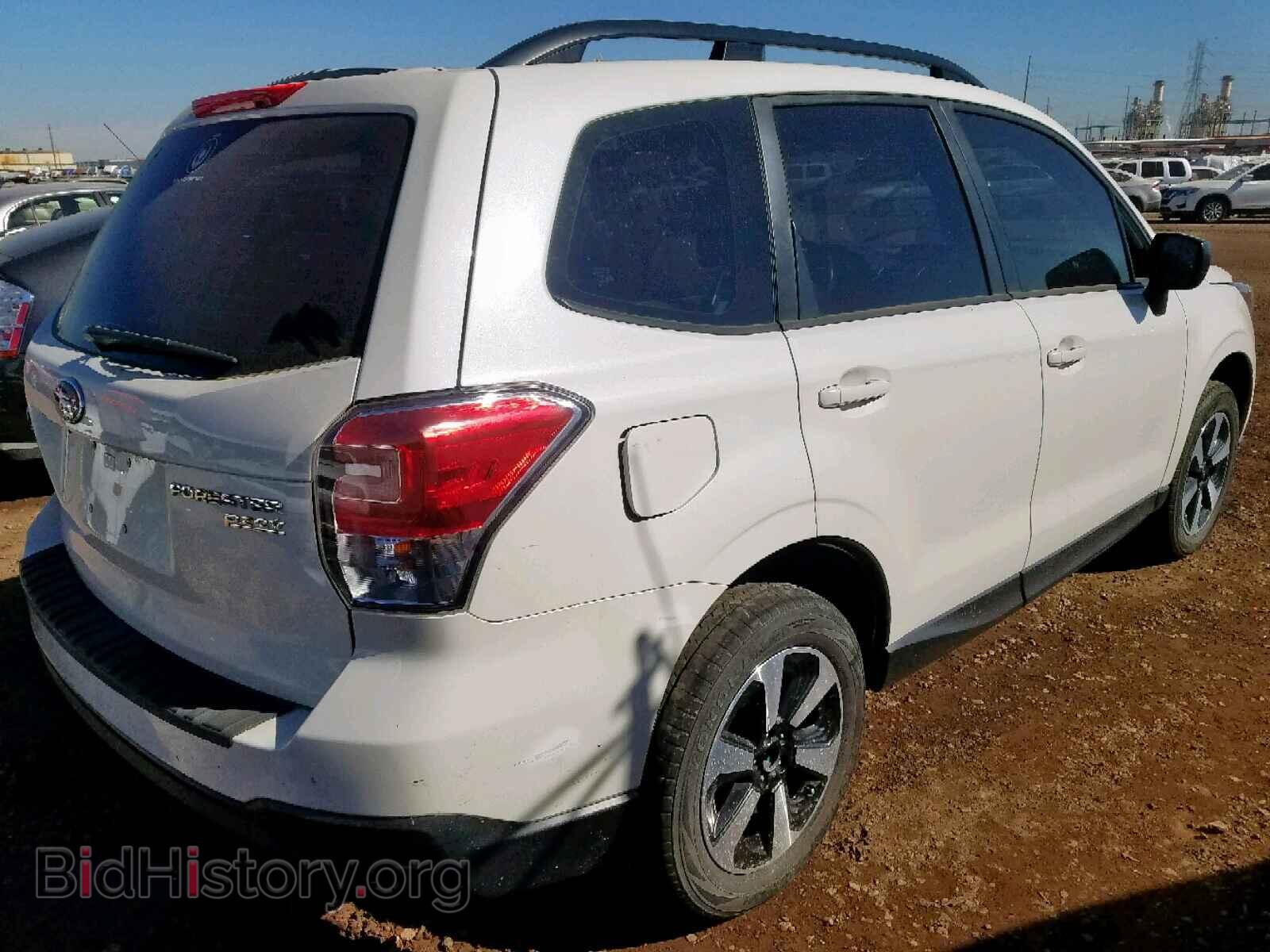 2017 SUBARU FORESTER - VIN: JF2SJABC4HH513804 - Фото 4