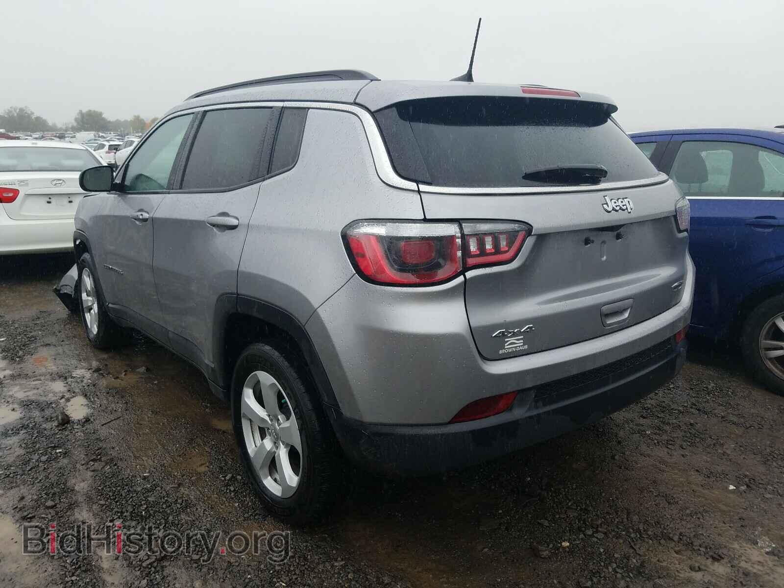 2019 JEEP COMPASS - VIN: 3C4NJDBB1KT599442 - Фото 3
