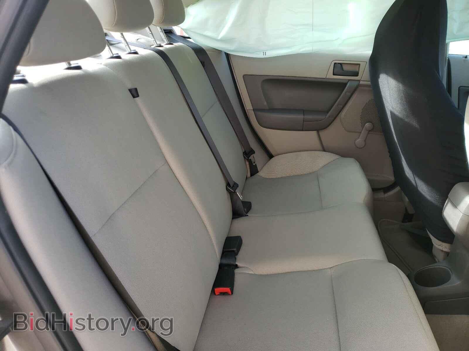 2011 FORD FOCUS - VIN: 1FAHP3EN2BW128802 - Фото 6