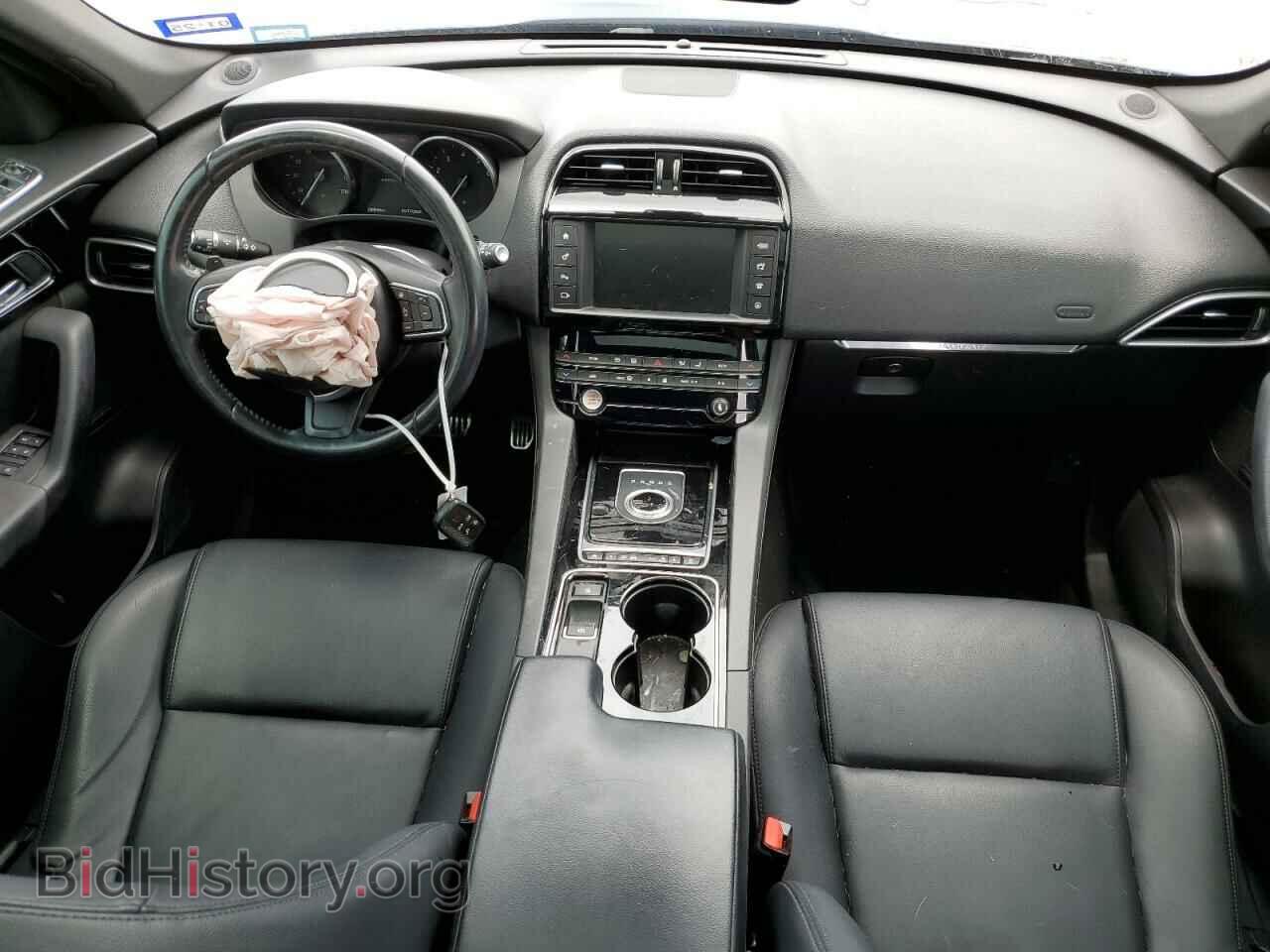 2017 JAGUAR F-PACE - VIN: SADCJ2BV0HA064774 - Фото 8