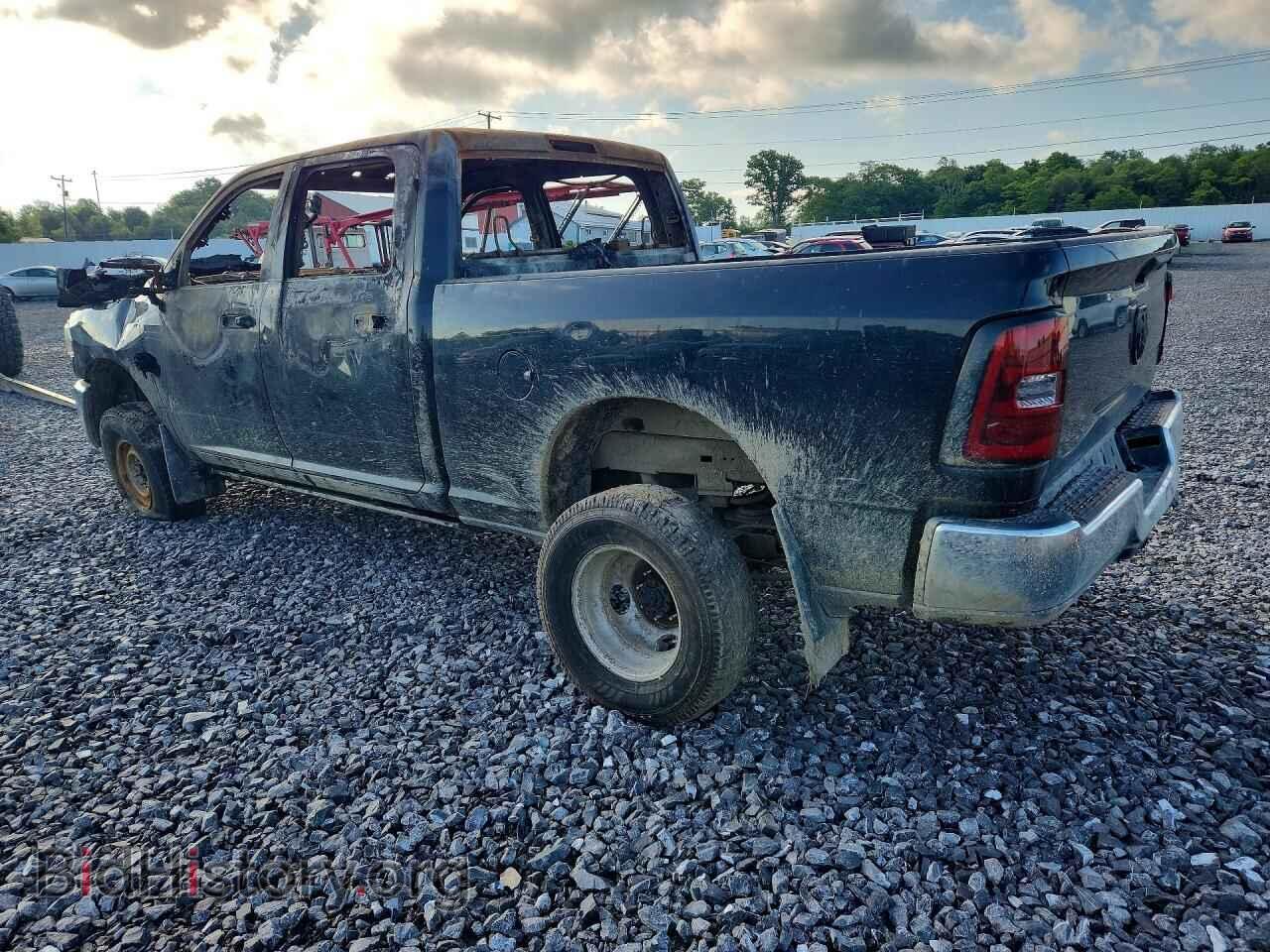 2022 RAM 2500 - VIN: 3C6UR5DL5NG328338 - Photo 2