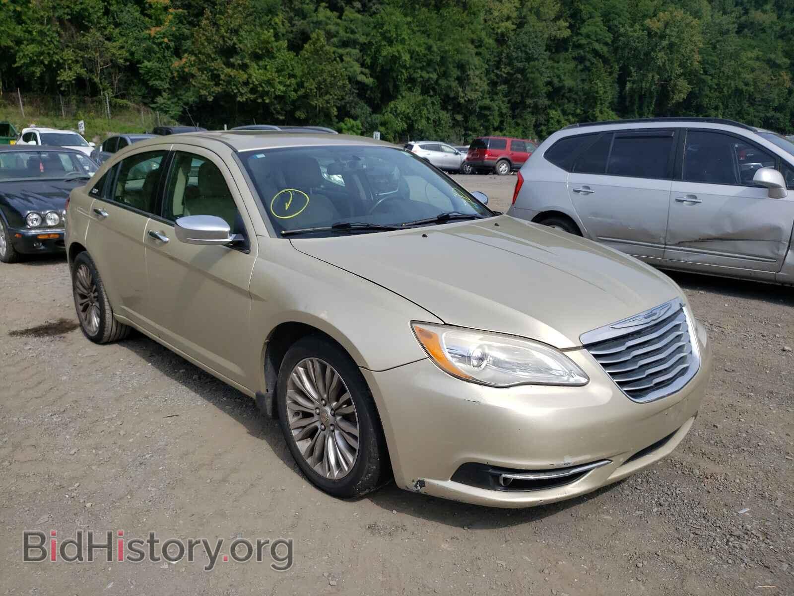 Photo 1C3BC2FG1BN520038 - CHRYSLER 200 2011