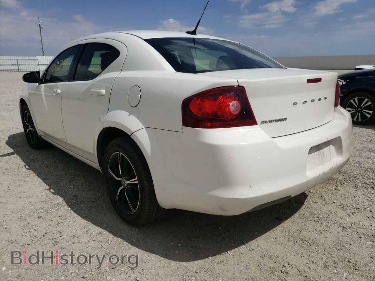2011 DODGE AVENGER - VIN: 1B3BD4FB0BN523572 - Фото 3