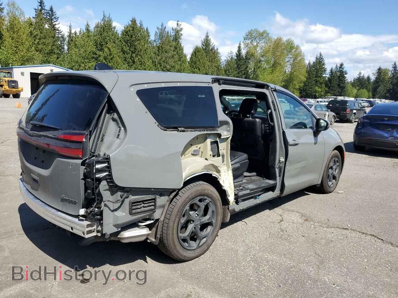 2023 CHRYSLER PACIFICA - VIN: 2C4RC1L72PR527633 - Фото 3