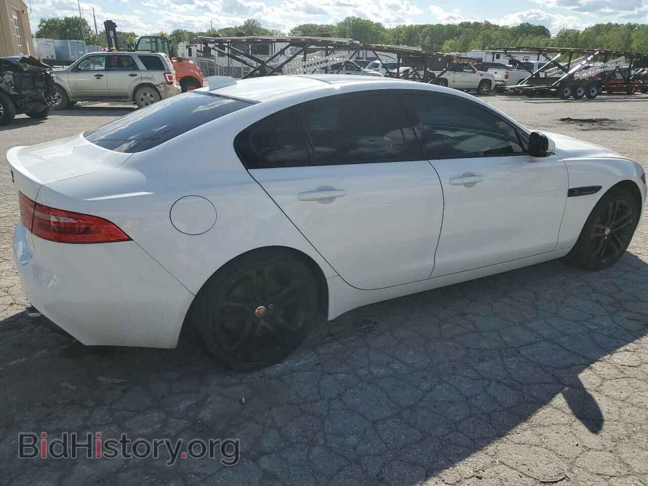 2017 JAGUAR XE - VIN: SAJAJ4BV7HA971540 - Фото 3