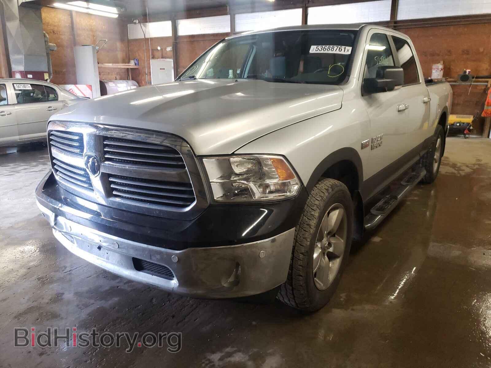 2017 RAM 1500 - VIN: 1C6RR7TT7HS792277 - Фото 2