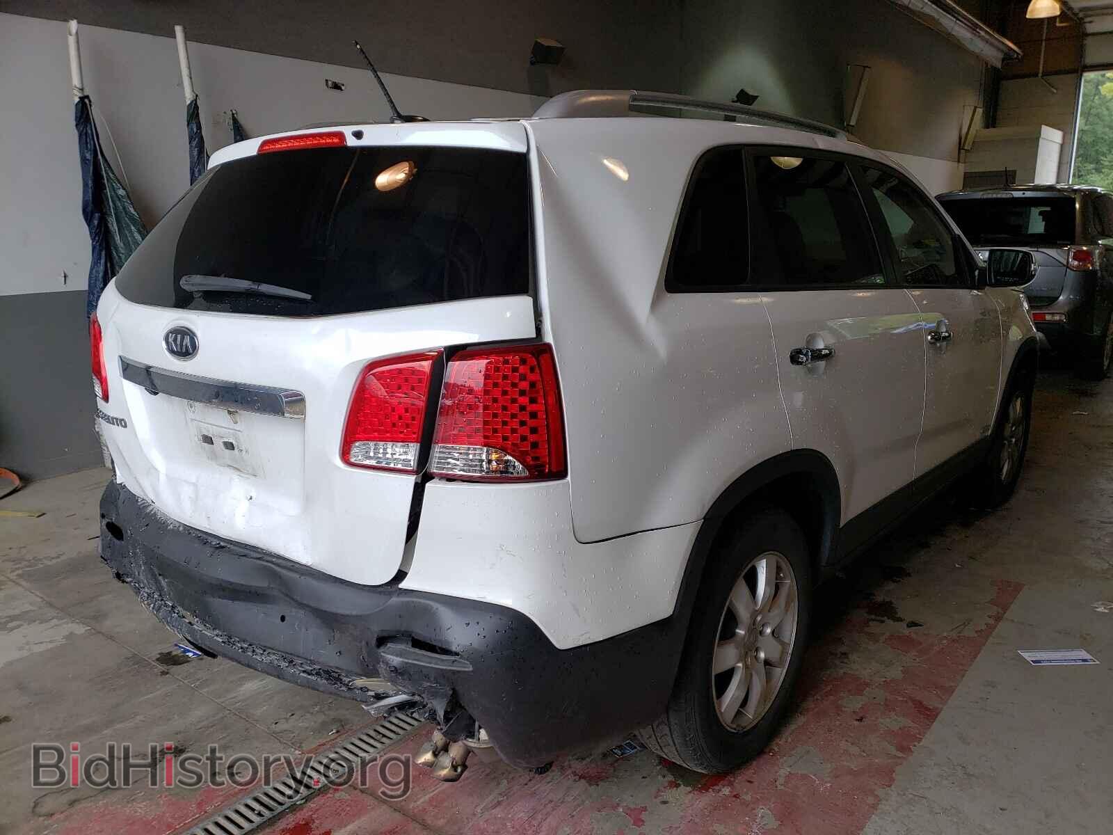 2013 KIA SORENTO - VIN: 5XYKTCA62DG416832 - Фото 4