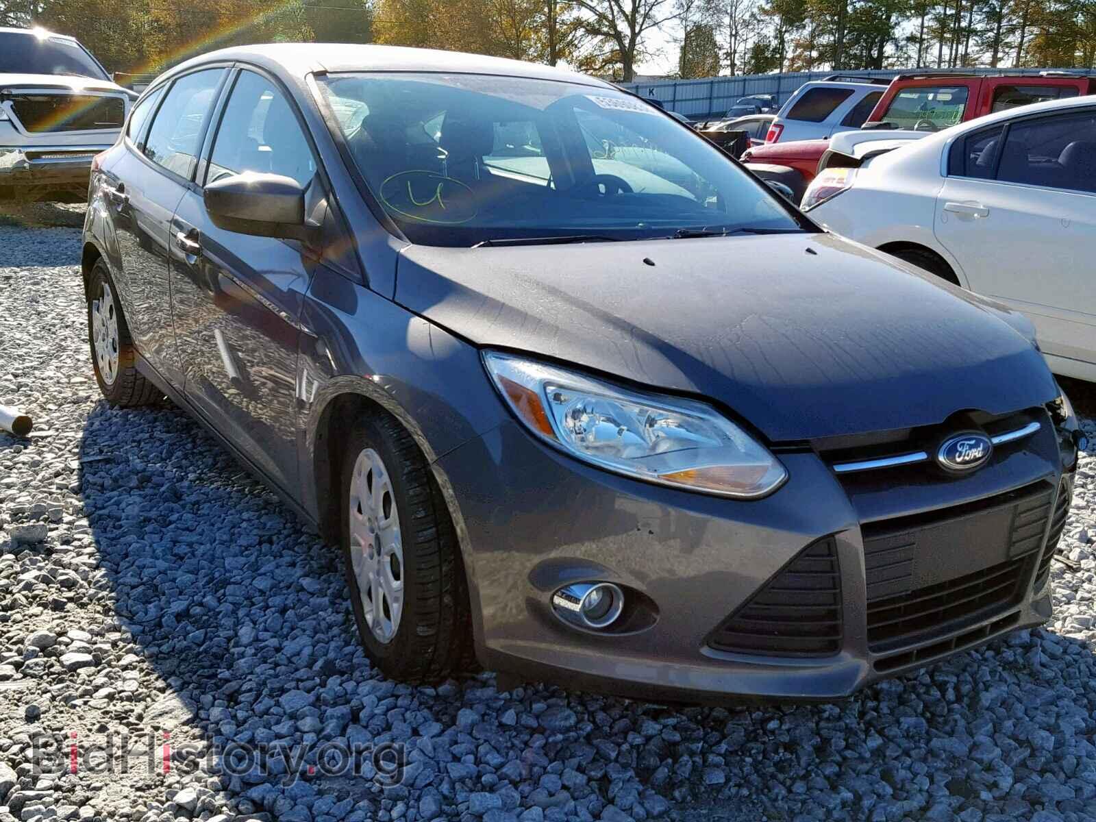 Photo 1FAHP3K2XCL367656 - FORD FOCUS SE 2012