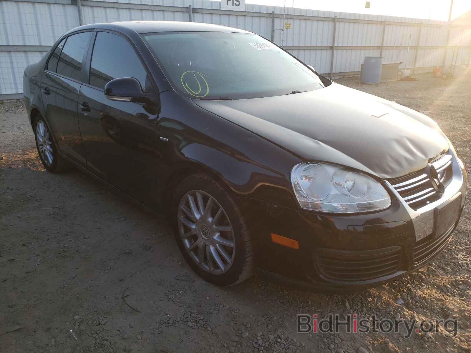 Photo 3VWRJ7AJ4AM040744 - VOLKSWAGEN JETTA 2010