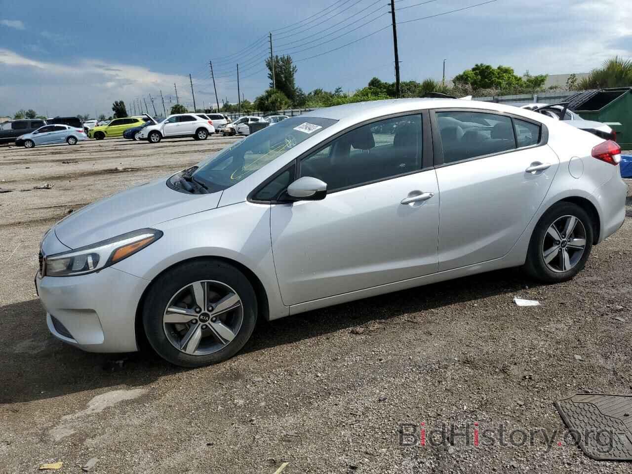 Photo 3KPFL4A77JE172085 - KIA FORTE 2018