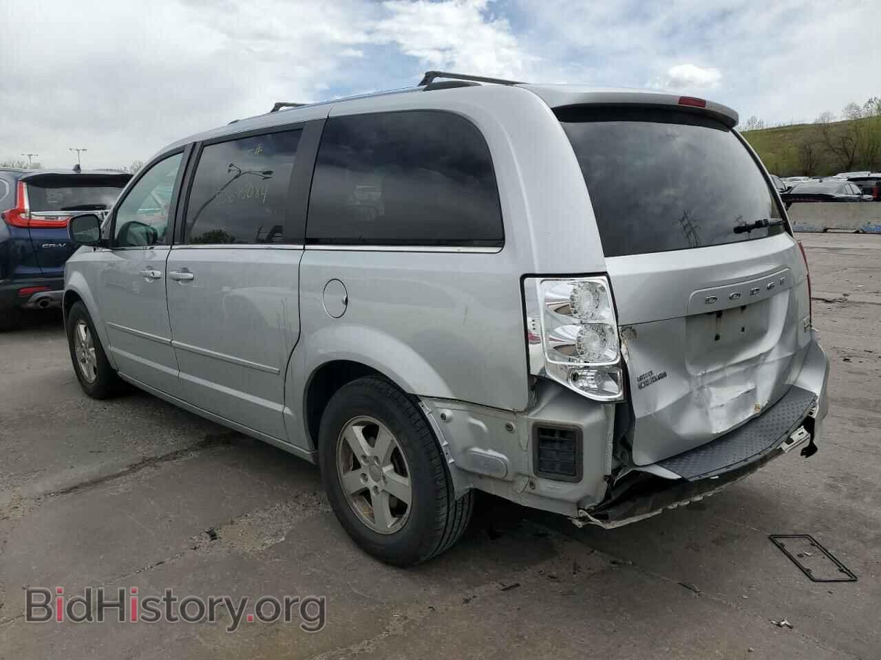 2011 DODGE CARAVAN - VIN: 2D4RN5DG8BR699659 - Photo 2
