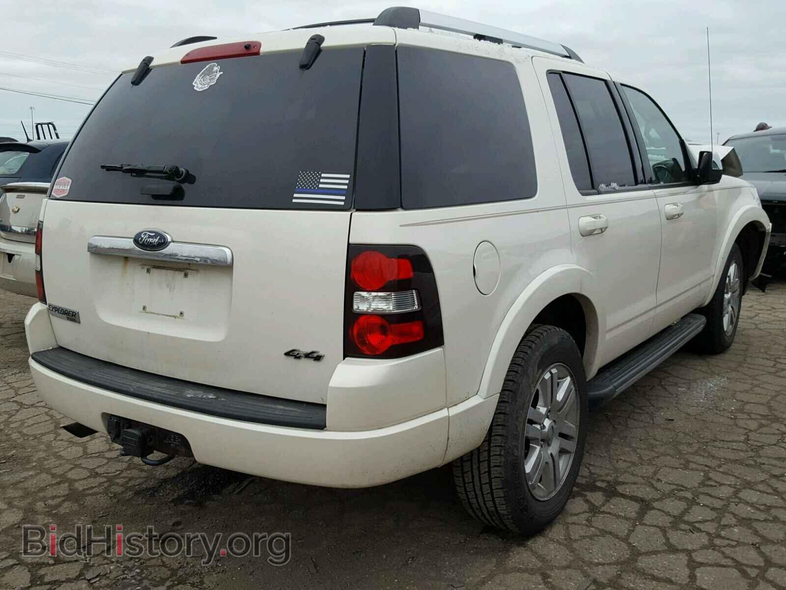 2009 FORD EXPLORER L - VIN: 1FMEU75839UA21413 - Photo 4