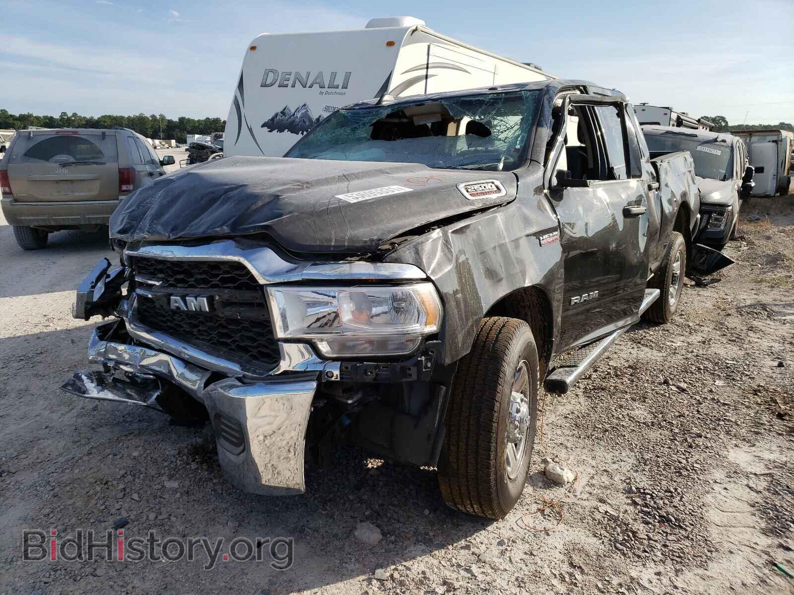 2020 RAM 2500 - VIN: 3C6UR4CJ2LG296939 - Фото 2