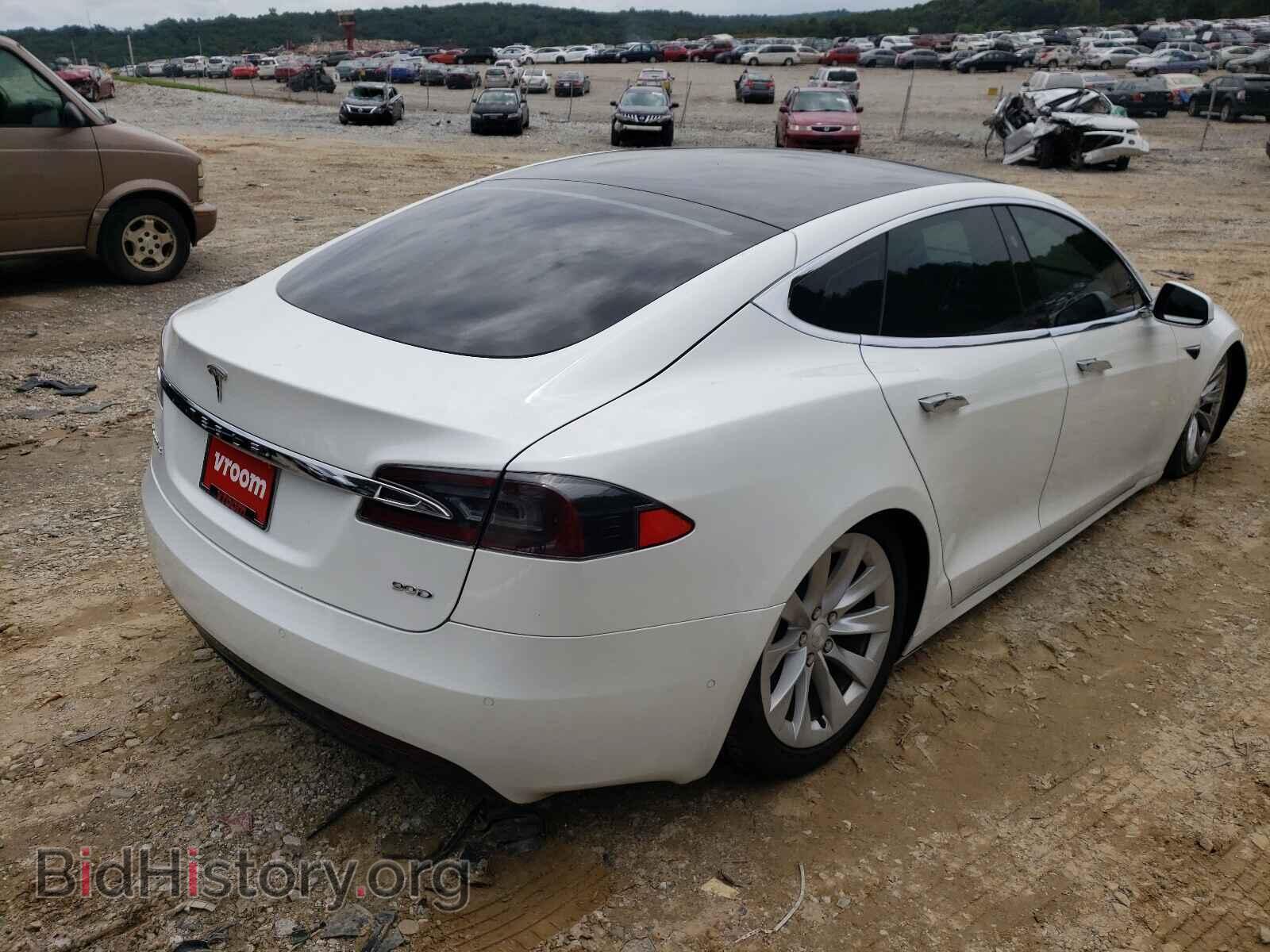 2017 TESLA MODEL S - VIN: 5YJSA1E28HF215967 - Photo 4