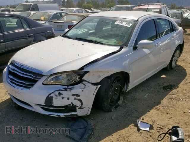 2014 CHRYSLER 200 - VIN: 1C3CCBAB2EN213532 - Фото 2